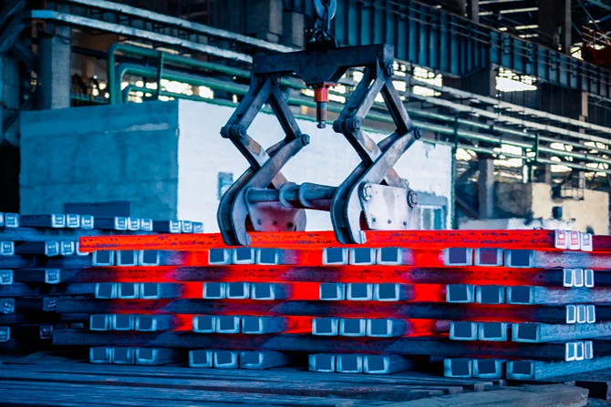 Raw steel material and logistics for construction supply